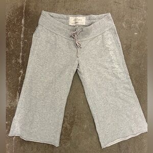 Abercrombie & Fitch y2k capri pants